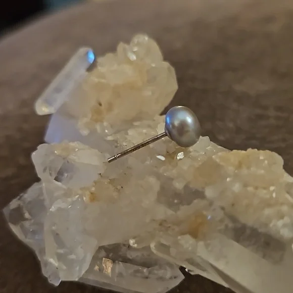 Set of Sterling Silver Pearl Earrings - Picture 5 of 6